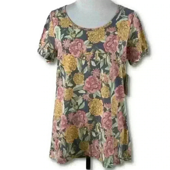 New Lularoe Classic T womens top Sz XS 0-2 - Picture 1 of 11